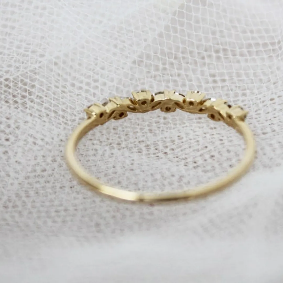 /public/photos/live/Marquise & Round Cut Moissanite Half Eternity Band 545 (2).webp